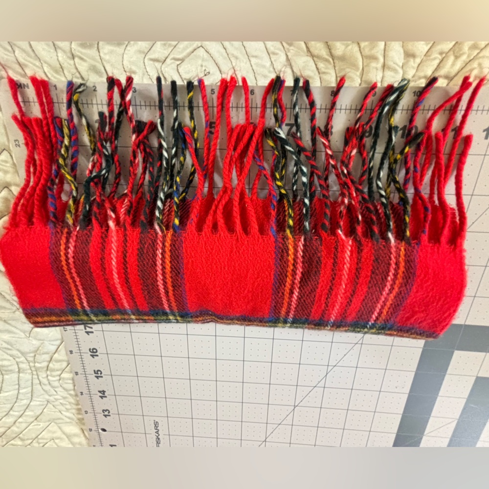 Christian Dior Monsieur Vintage Red Plaid Cashmaire Scarf Made in Japan - Picture 12 of 15